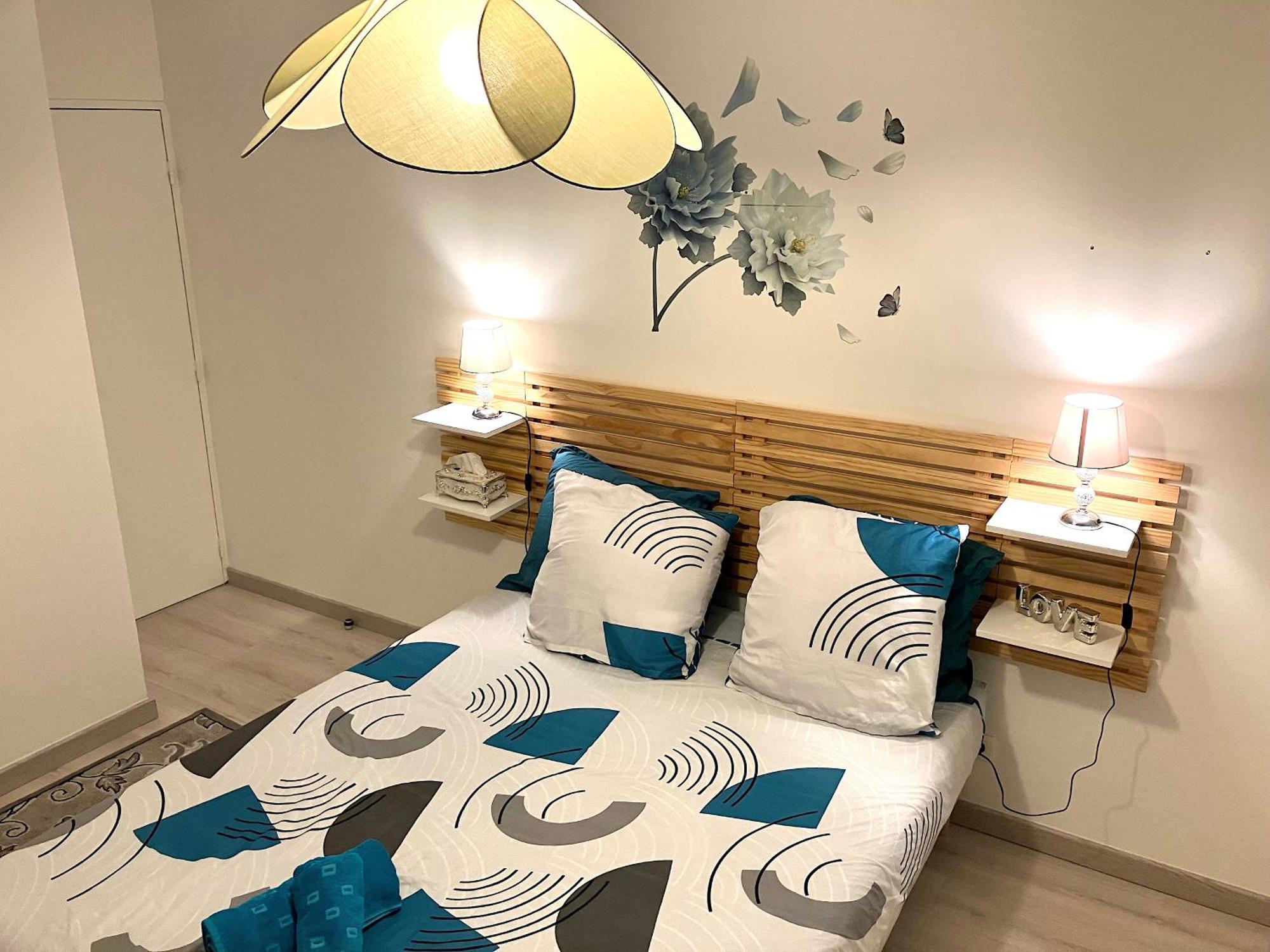 Snowqueen Hotel Apartment Paris-Disney シェル エクステリア 写真
