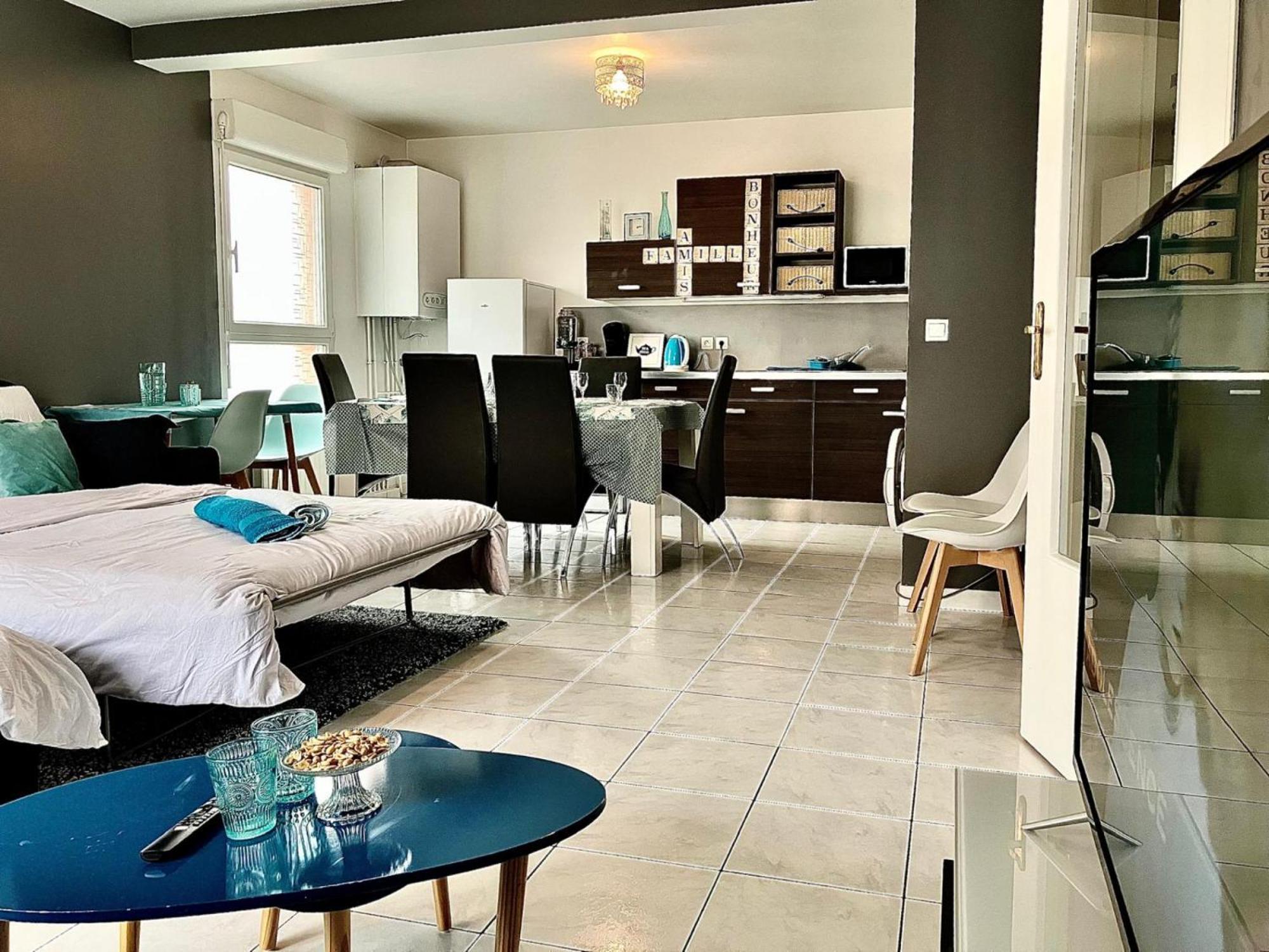 Snowqueen Hotel Apartment Paris-Disney シェル エクステリア 写真