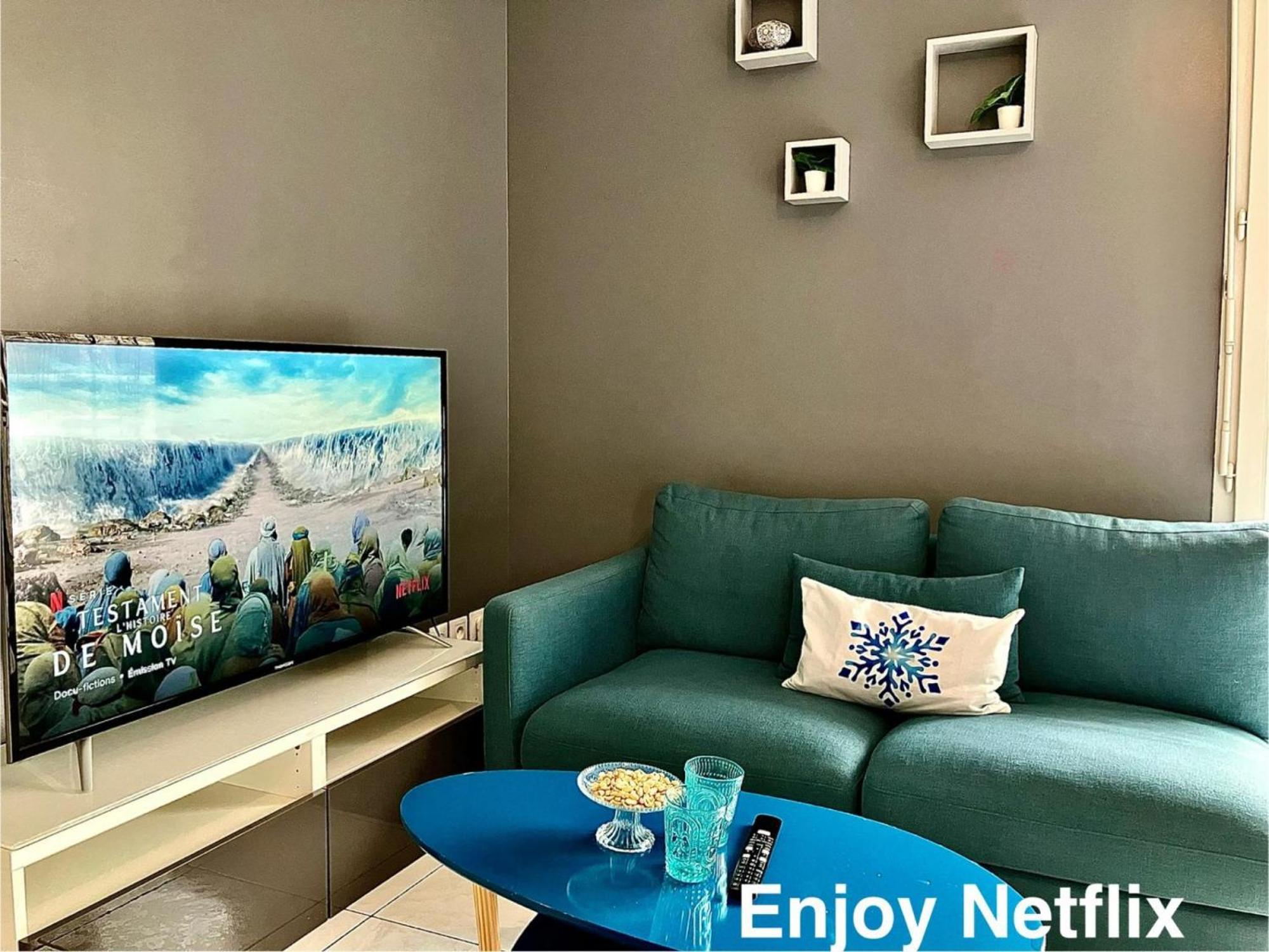 Snowqueen Hotel Apartment Paris-Disney シェル エクステリア 写真